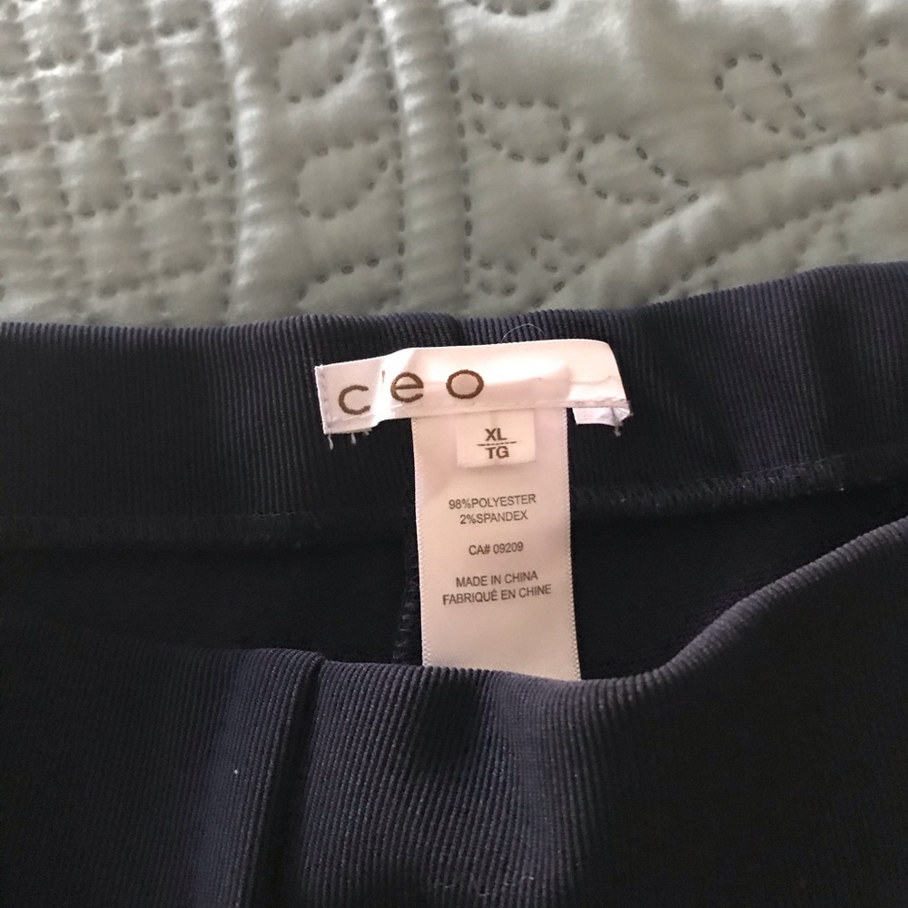 Slacks, pull on.